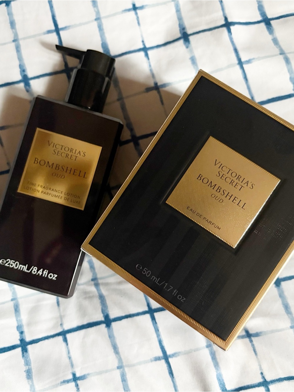 Victoria's Secret Bombshell Oud Eau de Parfum - 1.7oz with lotion